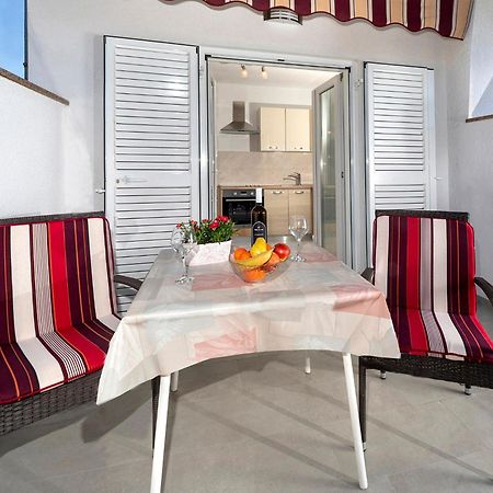 Vila Renato Porec Luaran gambar