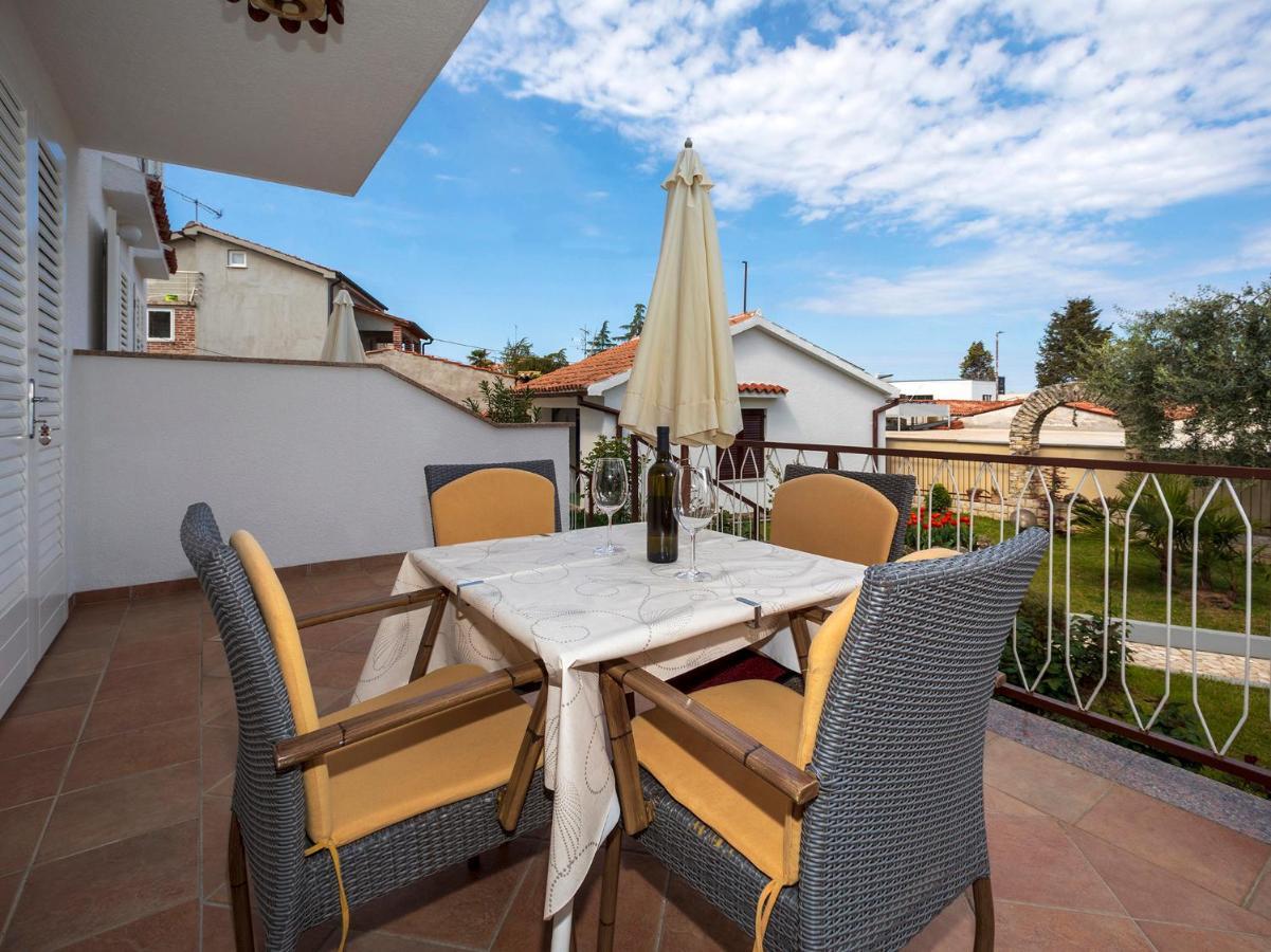 Vila Renato Porec Luaran gambar
