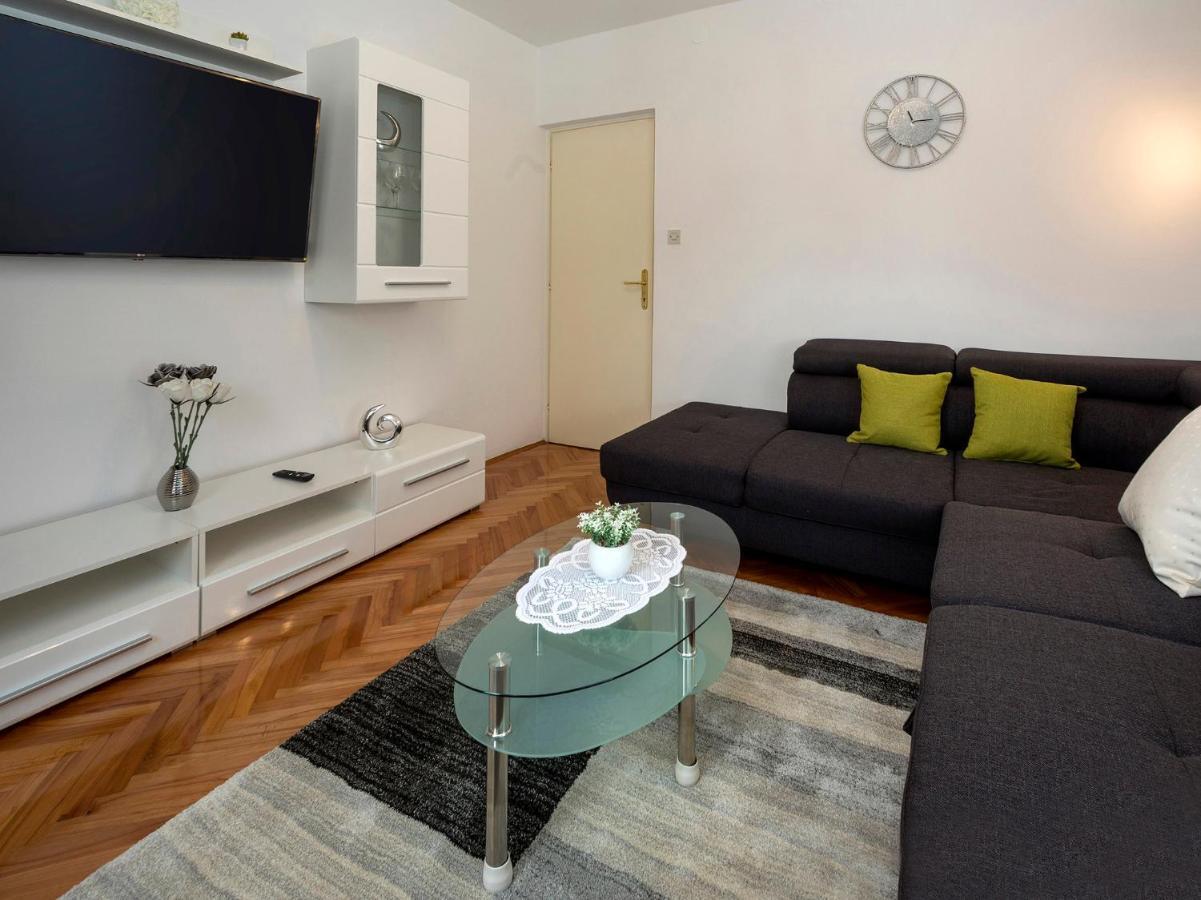 Vila Renato Porec Luaran gambar